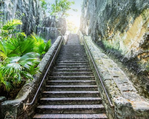 Queens_Staircase_362989708_0